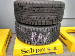 Bridgestone Blizzak Revo2. Зимние, без шипов, 2012 год, износ: 20%, 2 шт