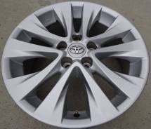 Toyota. x18, 5x114.30