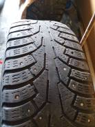 Nokian Hakkapeliitta 5. Зимние, шипованные, износ: 70%, 4 шт