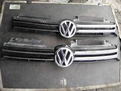 Решетка радиатора. Volkswagen Golf, 5K1