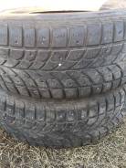 Bridgestone WT17. Зимние, шипованные, 2003 год, износ: 50%, 2 шт