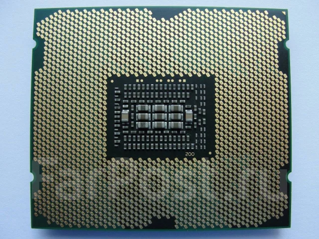 Intel Xeon E5-2620. ��� ����� �� ������������ ����