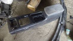 Подлокотник. Honda Inspire, UA2, UA3 Honda Saber, UA3, UA2 Двигатели: C32A, G25A