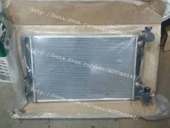 Радиатор охлаждения двигателя. Toyota Corolla, NDE150, ZZE150, NRE150, ADE150 Toyota Verso Toyota Auris, NDE150, ZZE150, NRE150, ADE150 Toyota Prius...