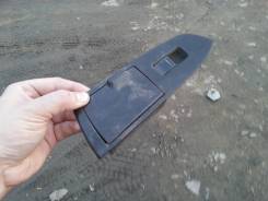 Кнопка стеклоподъемника. Toyota Cresta, JZX91, JZX90, SX90, JZX93, LX90, GX90 Toyota Mark II, GX90, JZX90, LX90, JZX91, JZX93, LX90Y, JZX91E, JZX90E...