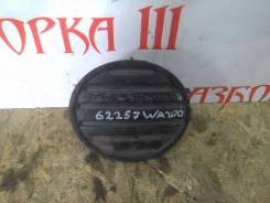Заглушка бампера. Nissan