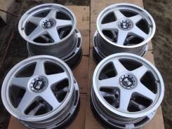 SSR. 8.0/9.0x18, 5x114.30, ET45/45, ЦО 70,3 мм.