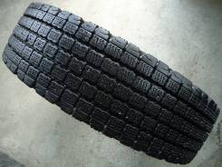 Bridgestone W910. Всесезонные, 2013 год, износ: 30%, 2 шт
