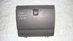 Бардачок. Isuzu Bighorn, UBS69GW Двигатель 4JG2