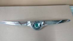 Дефлектор капота. Skoda Roomster, 5J Skoda Fabia, 5J Skoda Rapid