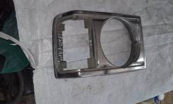 Ободок фары. Toyota Land Cruiser, FJ60, HJ60, FJ62, BJ60 Двигатели: 2F, 2H, 3F, 3B