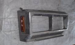 Ободок фары. Nissan Vanette, KHGC22, KHGNC22, KMGC22, KMGNC22, KUGC22, KUGNC22, SK22MN, SK22VN, SK82MN, SK82VN, SKF2MN, SKF2VN, SKP2MN Двигатели: CA18...