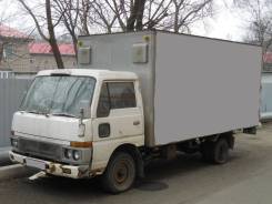 Nissan Atlas. , 3 500 куб. см., 3 000 кг.