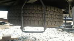 Крепление запасного колеса. Mitsubishi Delica, P25W, P35W Двигатель 4D56