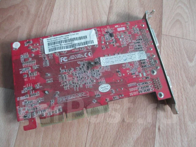 GeForce FX 5200 ����