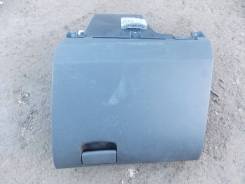 Бардачок. Nissan Bluebird Sylphy, KG11