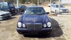 Mercedes-Benz E-Class. E210, 3 2