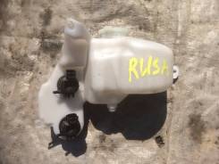 Бачок стеклоомывателя. Toyota Rush, J200, J200E, J210, J210E Двигатель 3SZVE