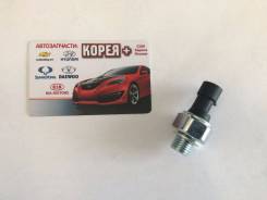 Датчик давления масла. Chevrolet: Lacetti, Lanos, Rezzo, Captiva, Epica, Chevy, Cruze, Nubira, Aveo Двигатели: L14, L34, L44, L79, L84, L88, L91, L95...