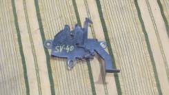 Замок капота. Toyota Vista, SV40, SV41, CV40, CV43, SV42, SV43 Toyota Camry, CV40, SV41, SV40, SV43, SV42, CV43 Двигатели: 3CT, 3SFE, 4SFE