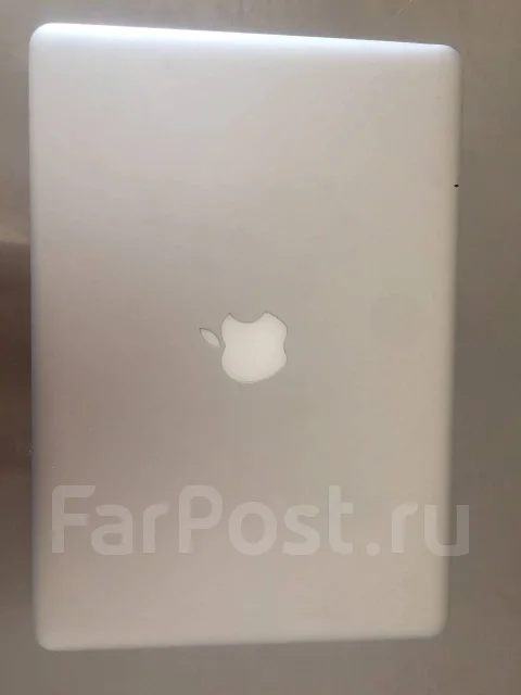 Apple MacBook 13. 13.3", 2,4����, ��� 6 ��, ���� 128���, WiFi: 1, Bluetooth: 1, ����������� �� 6��. ����