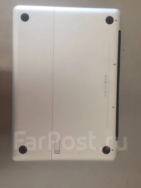 Apple MacBook 13. 13.3", 2,4����, ��� 6 ��, ���� 128���, WiFi: 1, Bluetooth: 1, ����������� �� 6��. ����