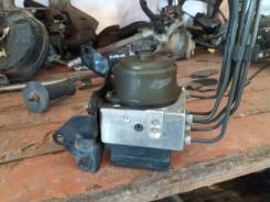 Блок abs. Toyota Ipsum, SXM10, SXM10G Двигатель 3SFE