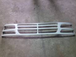 Решетка радиатора. Nissan Caravan Elgrand, AVWE50, ALWE50, AVE50, ALE50, APE50, APWE50, ATE50, ATWE50 Nissan Elgrand, APE50, AVE50, ALWE50, ATWE50, AT...