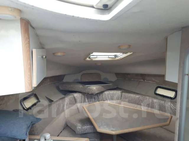 Maxum. 2000 ���, ����� 26��., ��������� ������������, 250��.�., ������ ����