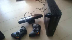 Microsoft Xbox 360 E ����