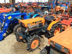 Kubota B7000. Минитрактор 4вд