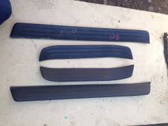 Накладка на порог. Toyota Harrier, GSU35, GSU36, GSU31, GSU30, MCU35W, MHU38, MCU31, MCU30, MCU35, MCU36, ACU30, ACU35 Двигатели: 2AZFE, 2GRFE, 1MZFE...