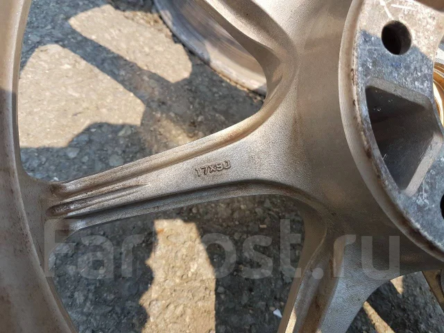 AVS Model 7. 9.0x17", 5x114.3, ET38 ����