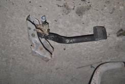Педаль тормоза. Nissan Bluebird, EU14, HU14, HNU14, ENU14, SU14, QU14