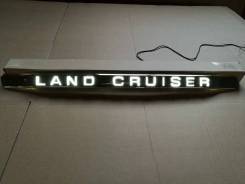 Накладка крышки багажника. Toyota Land Cruiser