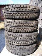 Bridgestone Blizzak Revo2. Зимние, без шипов, износ: 10%, 4 шт