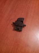 Кнопка стеклоподъемника. Mazda Mazda3 Mazda Demio Mazda Axela, BK3P, BK5P, BKEP