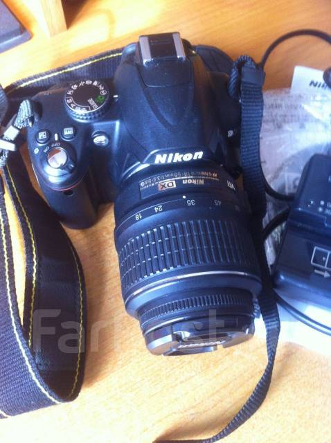 Зеркальная камера Nikon D3000, 10 - 14.9, без зума, б/у, в наличии ...