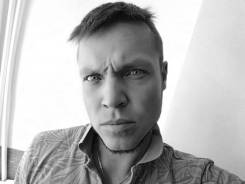 Продавец-консультант. Незаконченное высшее образование (студент), опыт работы 2 года