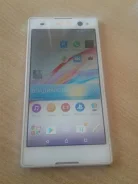 Sony Xperia C3. �/�