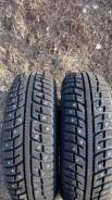 Kumho I'Zen KW22. Зимние, шипованные, без износа, 2 шт