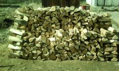 Продам дрова 30-45 см на шашлык сухие(береза , сосна )мешками.