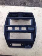 Консоль центральная. Nissan Terrano, R20 Nissan Mistral, KR20, R20 Nissan Terrano II, R20 Двигатели: KA24E, TD27T, TD27TI, ZD30
