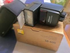 Фотовспышка Nikon Speedlight SB-600