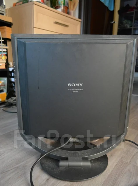 Sony. 19" ����