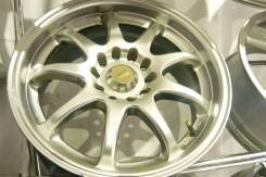 4 Racing. 7.0x16, 5x114.30, ET45, ЦО 54,0 мм.