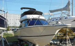 Yamaha PC-27. 1995 ���, ����� 8,23��., ��������� ������������, 165��.�., ������. ��� ����� �� ������������ ����