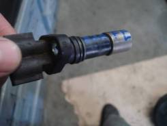 Датчик положения коленвала. Toyota: Corolla, Corolla Rumion, Yaris, Noah, Matrix, Wish, Crown, Auris, Corolla Fielder, Avensis, Prius, Scion, Voxy, Al...