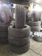 Bridgestone Ice Cruiser 7000. Зимние, шипованные, износ: 30%, 4 шт