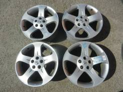 Nissan. 7.5x18, 5x114.30, ET35, ЦО 66,1 мм.